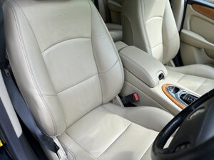 Jaguar XJ XJR Portfolio