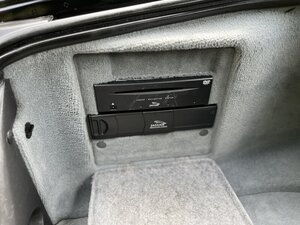 Jaguar XJ XJR Portfolio