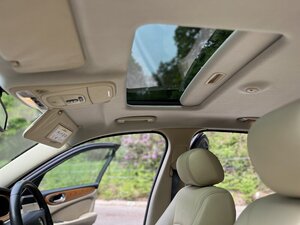 Jaguar XJ XJR Portfolio