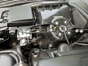 Jaguar XJ XJR Portfolio