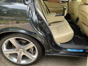 Jaguar XJ XJR Portfolio
