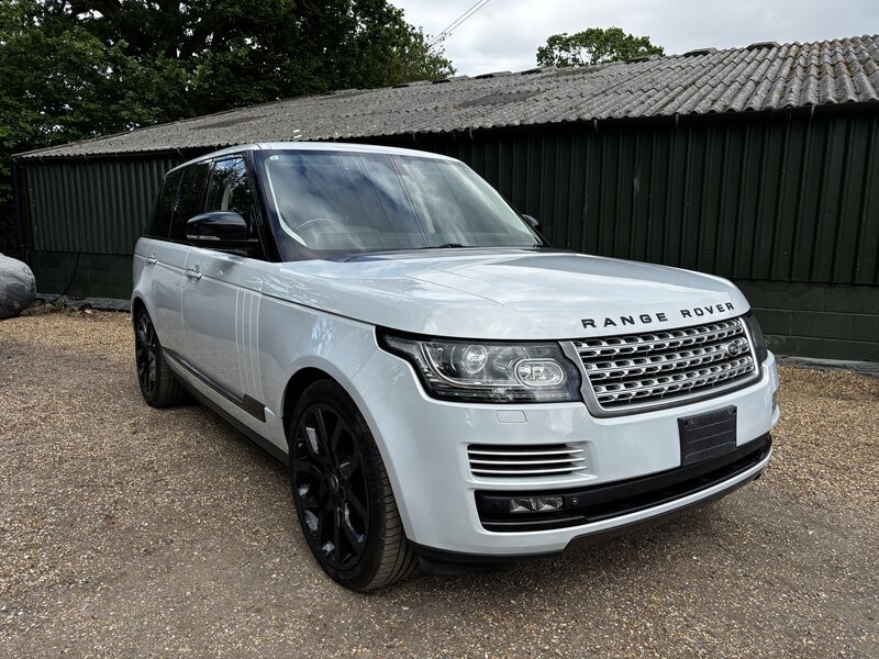 Land Rover Range Rover 5.0 Range Rover Autobiography Black V8 AUTO 5dr
