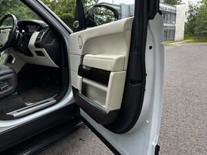 Land Rover Range Rover 5.0 Range Rover Autobiography Black V8 AUTO 5dr
