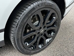 Land Rover Range Rover 5.0 Range Rover Autobiography Black V8 AUTO 5dr