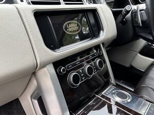 Land Rover Range Rover 5.0 Range Rover Autobiography Black V8 AUTO 5dr