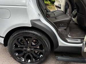 Land Rover Range Rover 5.0 Range Rover Autobiography Black V8 AUTO 5dr