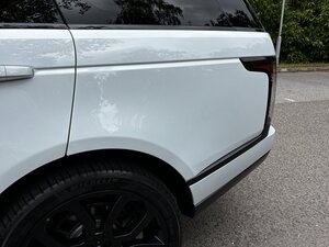 Land Rover Range Rover 5.0 Range Rover Autobiography Black V8 AUTO 5dr