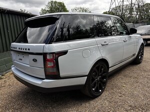 Land Rover Range Rover 5.0 Range Rover Autobiography Black V8 AUTO 5dr
