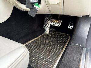 Jaguar XKR-S Supercharged 4.2