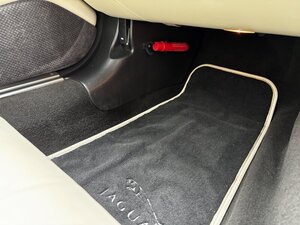 Jaguar XKR-S Supercharged 4.2