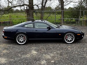 Jaguar XKR-S Supercharged 4.2