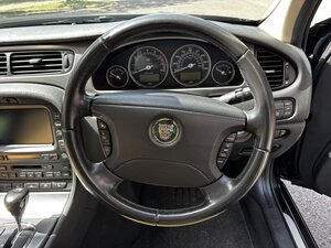 Jaguar S Type R 4.2