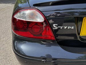 Jaguar S Type R 4.2