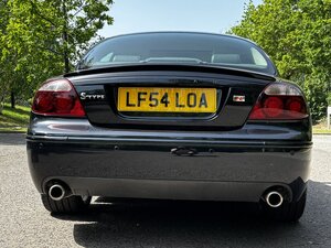 Jaguar S Type R 4.2