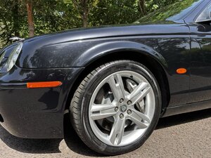 Jaguar S Type R 4.2