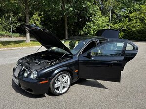 Jaguar S Type R 4.2