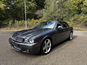 Jaguar Sovereign 4.2 V8 SWB X358
