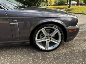 Jaguar Sovereign 4.2 V8 SWB X358