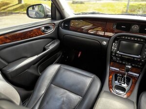 Jaguar Sovereign 4.2 V8 SWB X358