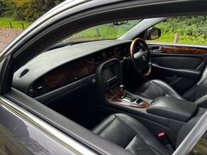 Jaguar Sovereign 4.2 V8 SWB X358