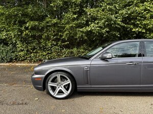 Jaguar Sovereign 4.2 V8 SWB X358