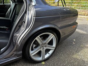 Jaguar Sovereign 4.2 V8 SWB X358