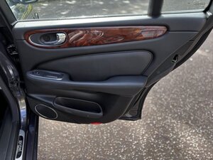 Jaguar Sovereign 4.2 V8 SWB X358