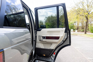 Land Rover Range Rover TO Westminster SPEC  