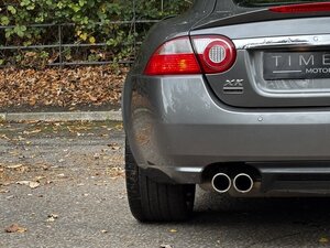 Jaguar XKR Portfolio 4.2