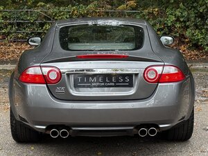 Jaguar XKR Portfolio 4.2