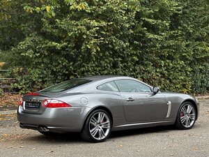 Jaguar XKR Portfolio 4.2
