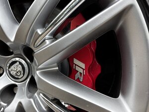 Jaguar XKR Portfolio 4.2