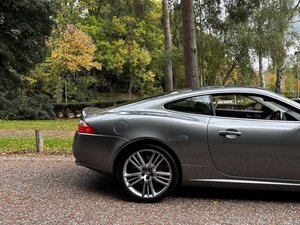 Jaguar XKR Portfolio 4.2