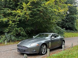 Jaguar XKR Portfolio 4.2