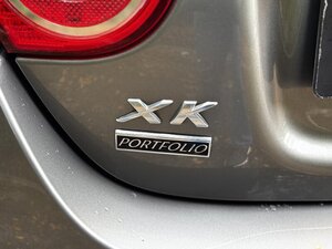 Jaguar XKR Portfolio 4.2