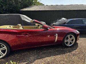 Jaguar XKR Supercharged 4.2