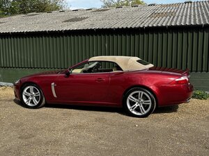 Jaguar XKR Supercharged 4.2