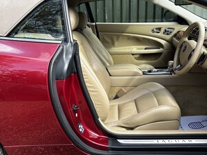 Jaguar XKR Supercharged 4.2