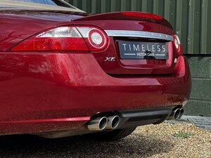 Jaguar XKR Supercharged 4.2