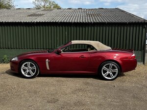 Jaguar XKR Supercharged 4.2