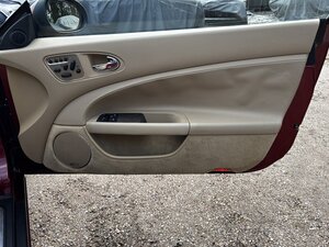 Jaguar XKR Supercharged 4.2
