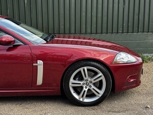Jaguar XKR Supercharged 4.2