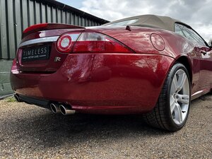 Jaguar XKR Supercharged 4.2