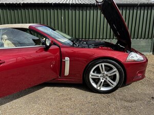 Jaguar XKR Supercharged 4.2