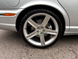 Jaguar XJR Portfolio 4.2