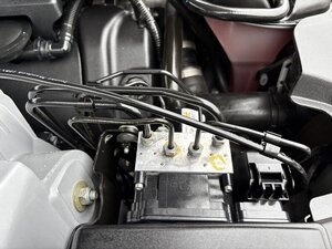 Jaguar XJR Portfolio 4.2