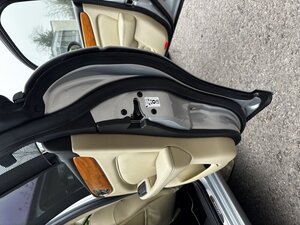 Jaguar XJR Portfolio 4.2