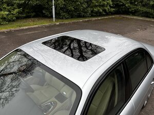 Jaguar XJR Portfolio 4.2