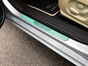 Jaguar XJR Portfolio 4.2