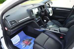 Renault Megane 1.2 Megane Signature NAV TCE 5dr